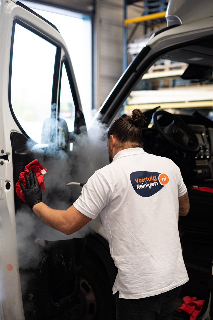 Reclamevoorbuiten.nl_Voertuigreinigen.nl_DSC01423